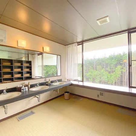 Fuji Yamanakako Resort Hotel - Vacation Stay 03089V Экстерьер фото