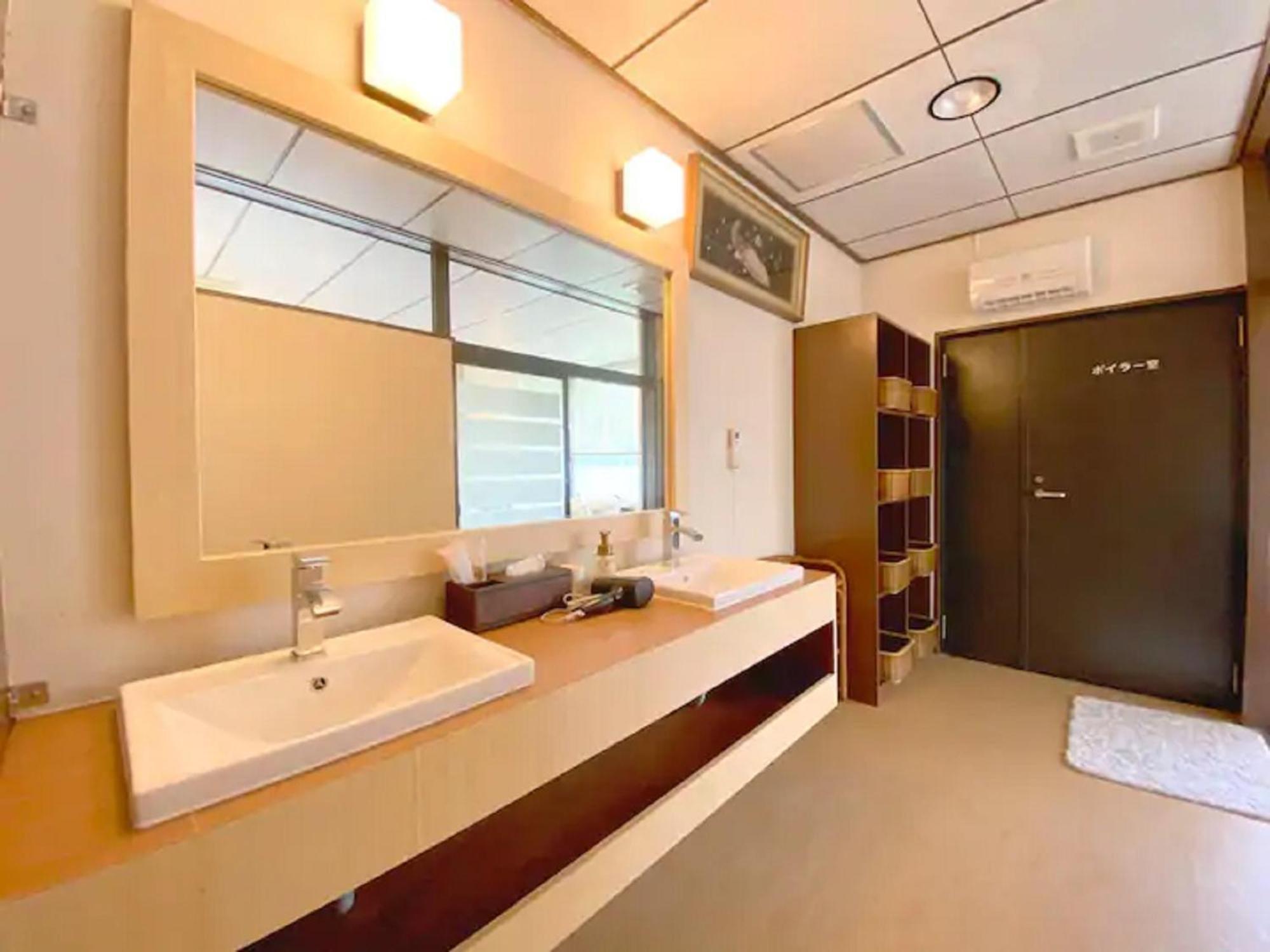 Fuji Yamanakako Resort Hotel - Vacation Stay 03089V Экстерьер фото